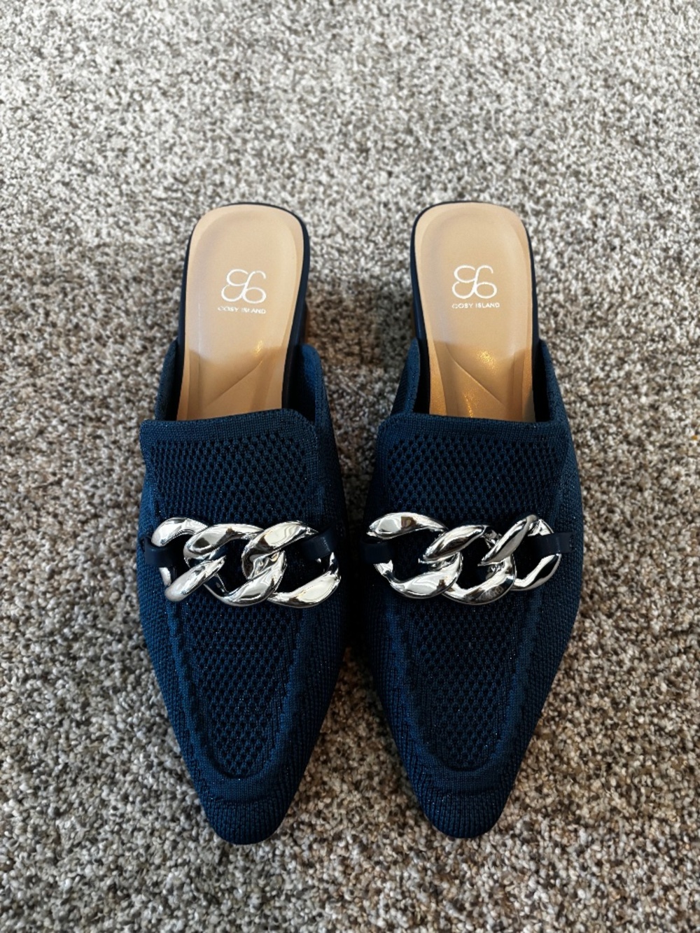 Cosy Island slip on heels